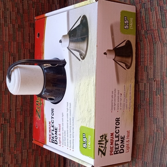 New! ZILLA 5.5" Reflector Dome Lamp & THRIVE 13W Tropical UVB Bulb. - Picture 3 of 9